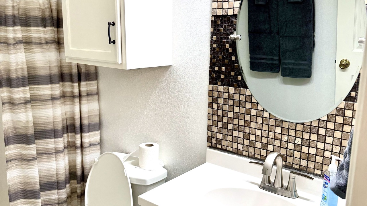 Photo of Bathroom in Eagle Pass