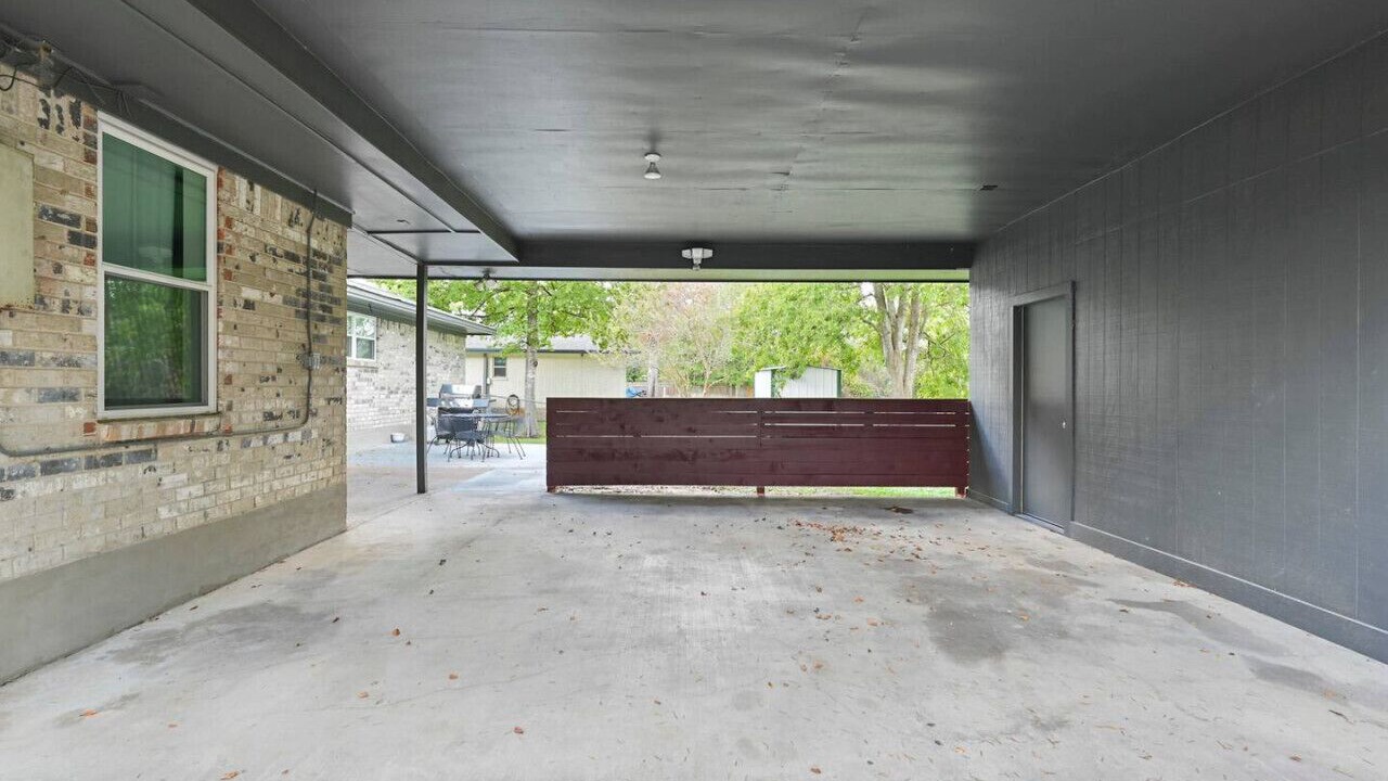 Photo of Outdoor in Camelot