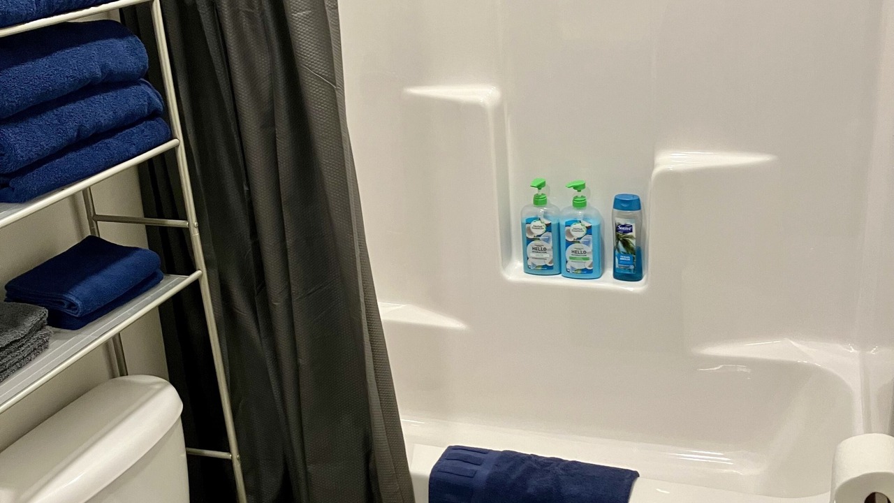 Photo of Bathroom in Marshall