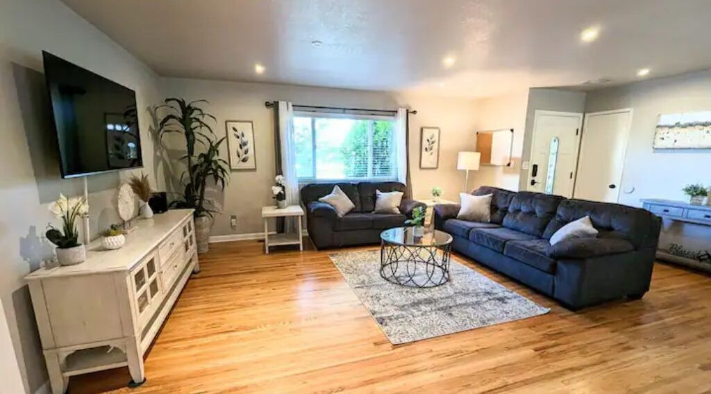 Photo of Livingroom in Granite Bay