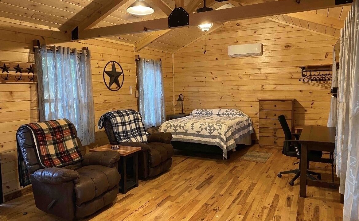 Photo of Bedroom in Jasper