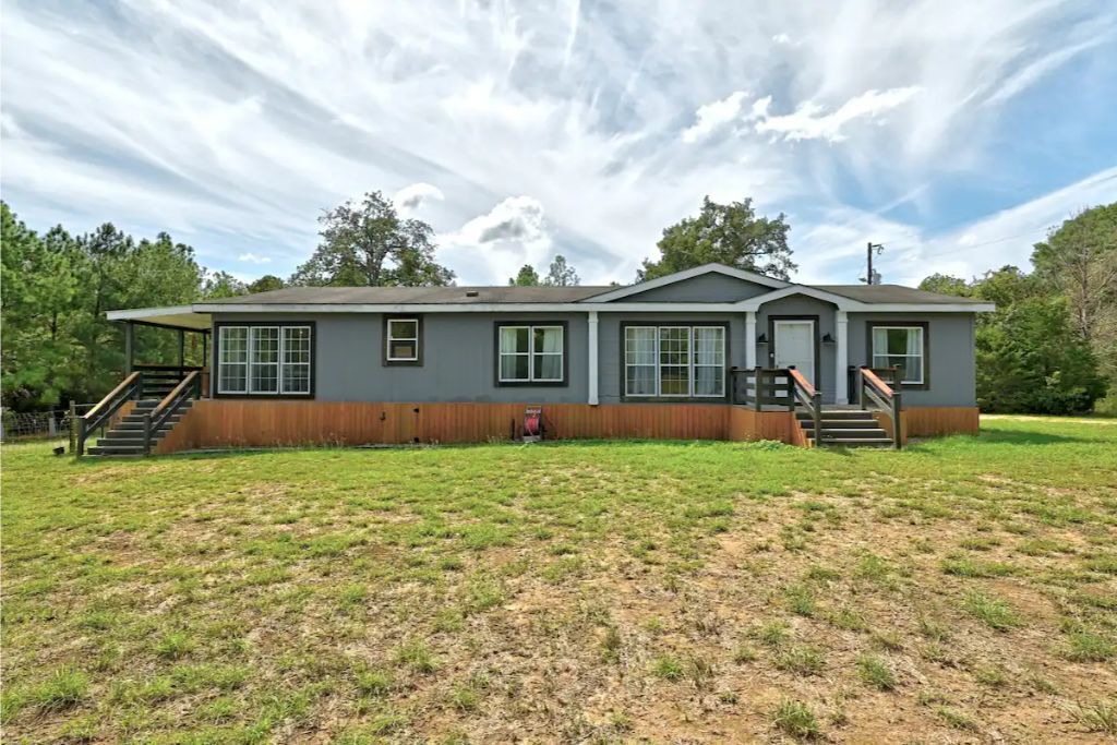 Photo of Outdoor in Smithville