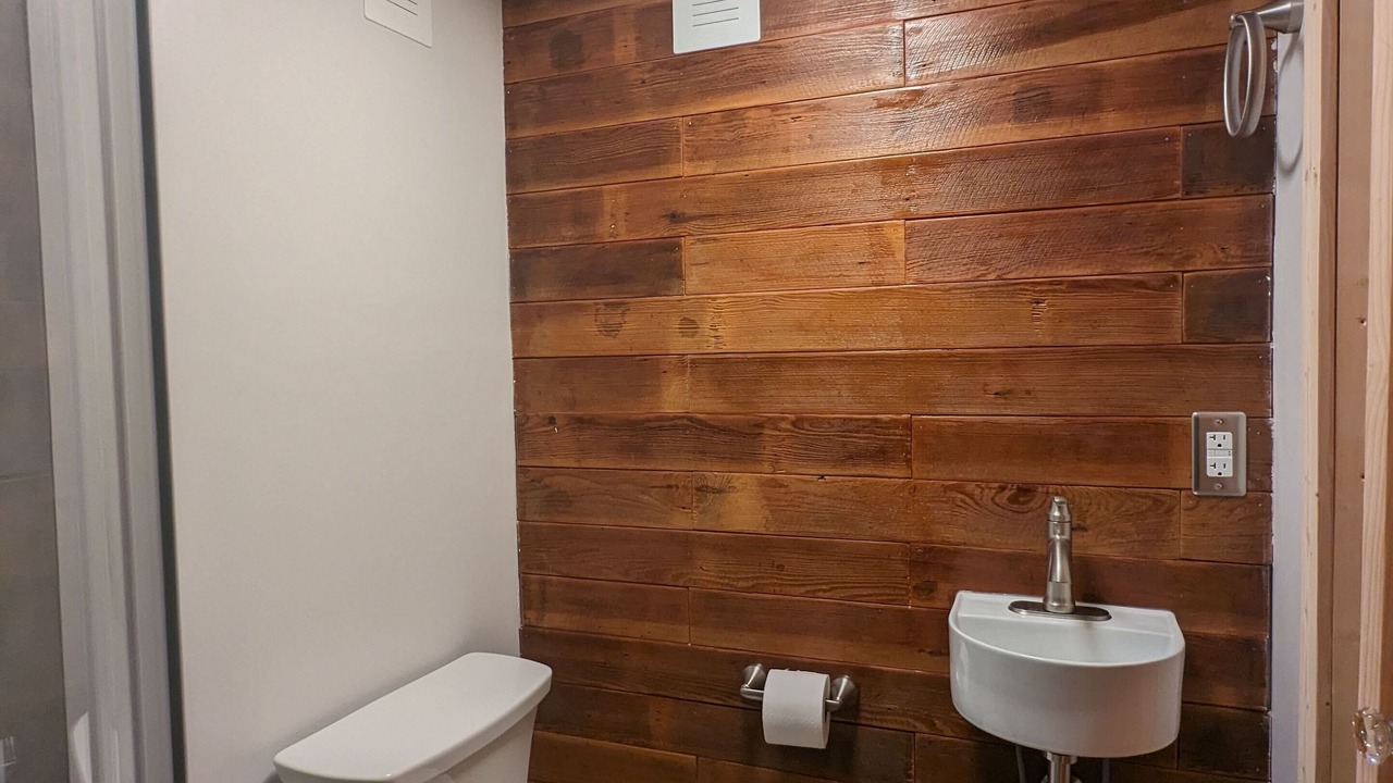 Photo of Bathroom in Willington