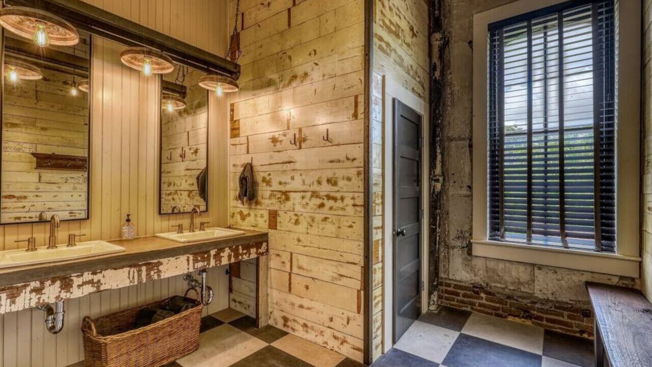 Photo of Bathroom in Brenham
