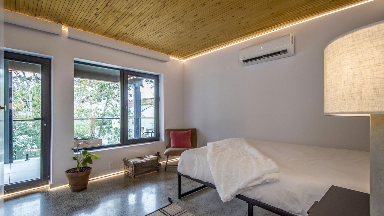 Photo of Bedroom in North End