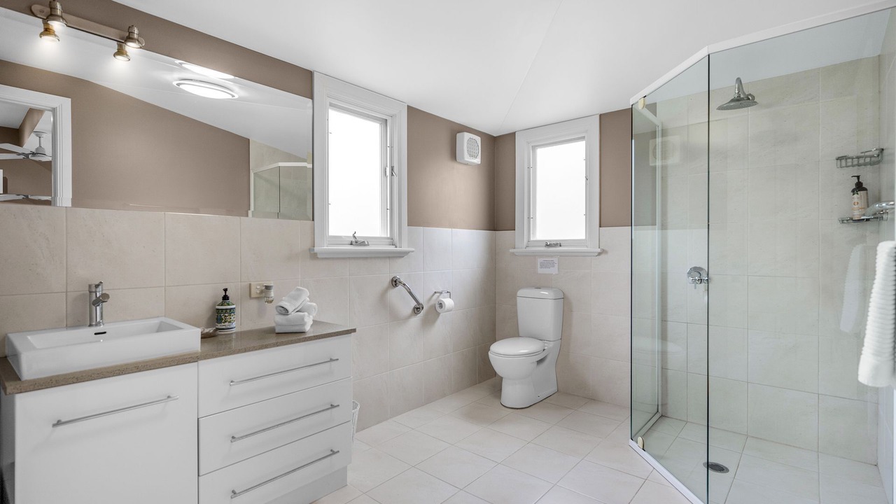 Photo of Bathroom in Wattamolla