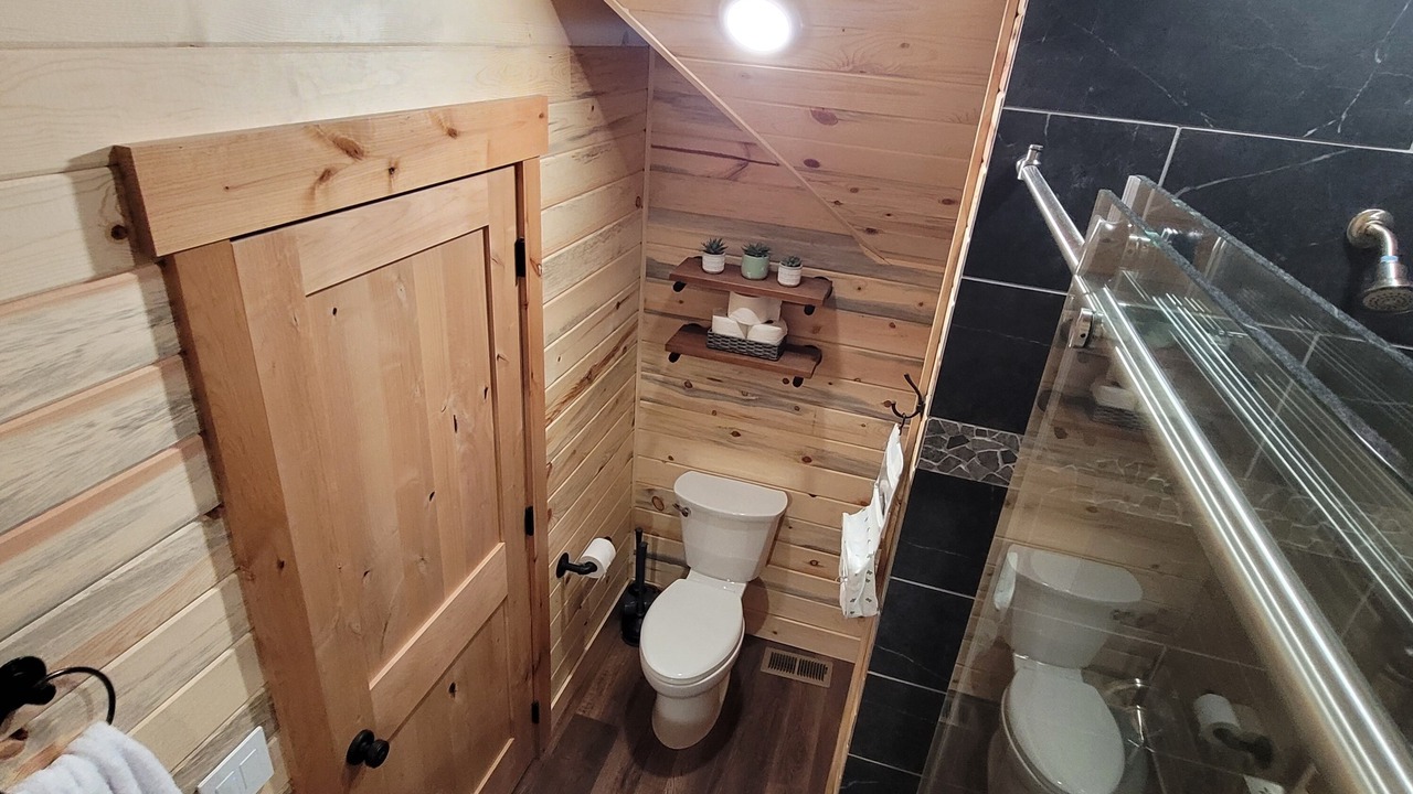 Photo of Bathroom in Sagle