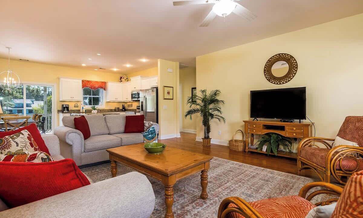 Photo of Livingroom in Deer Lake