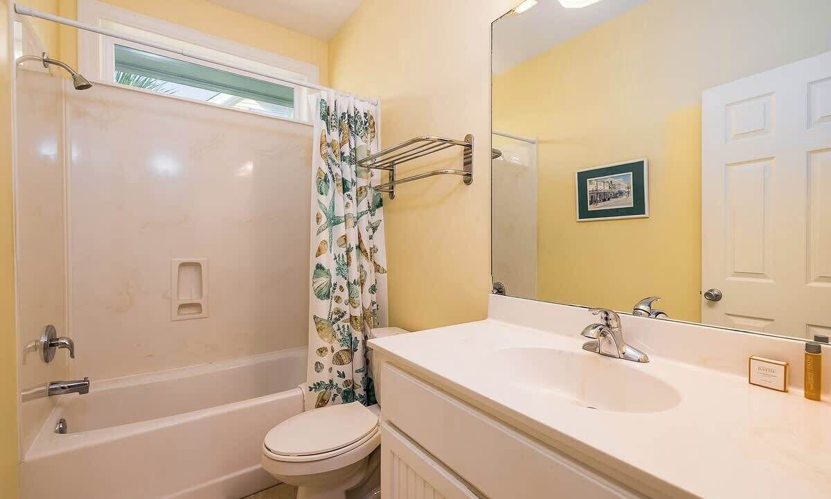 Photo of Bathroom in Deer Lake