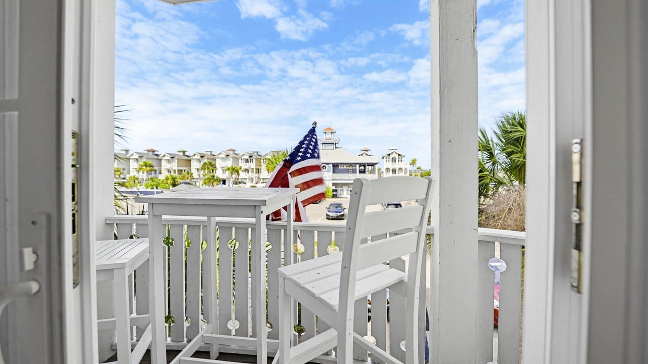 Photo of Patio Balcony in Bonito Boathouses