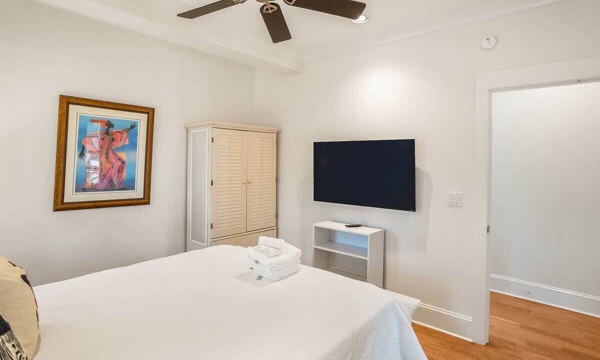 Photo of Bedroom in Saint Helena Island