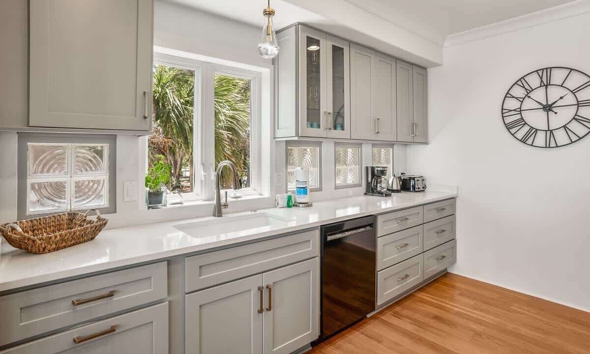 Photo of Kitchen in Saint Helena Island