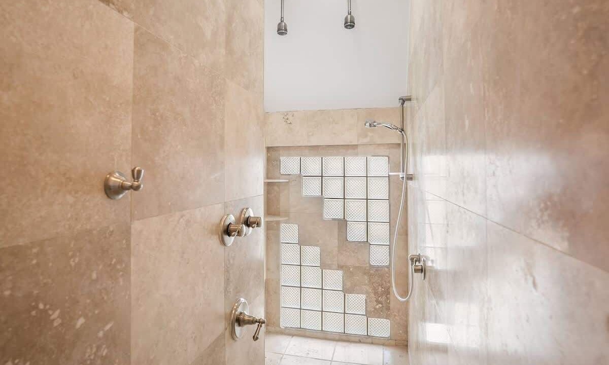 Photo of Bathroom in Saint Helena Island