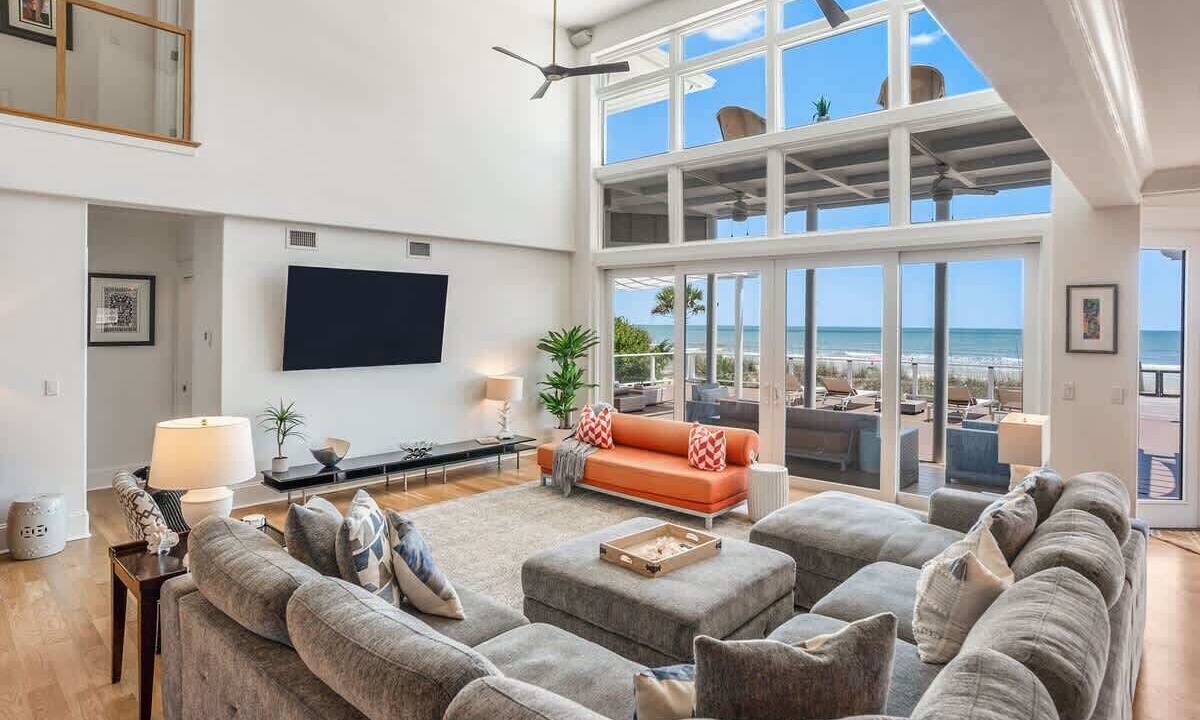 Photo of Livingroom in Saint Helena Island