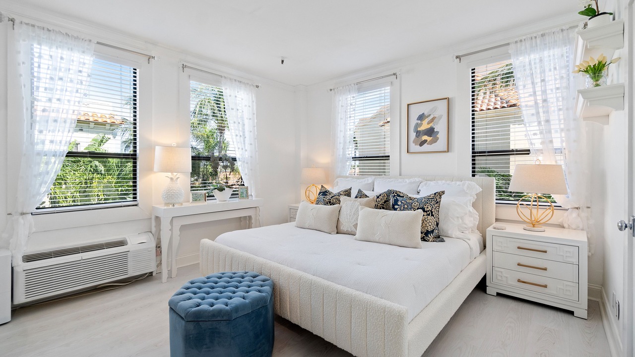 Photo of Bedroom in Palm Beach