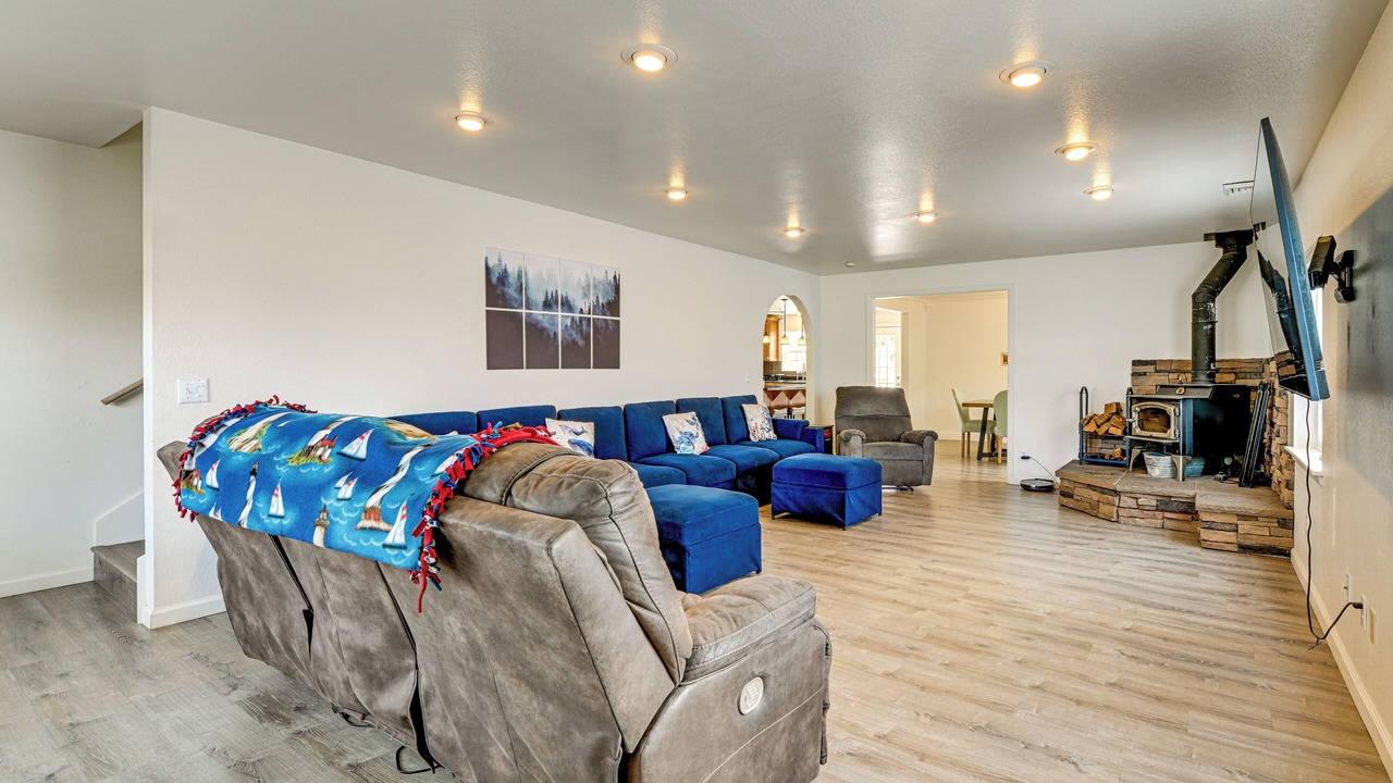 Photo of Bedroom in Crescent City North