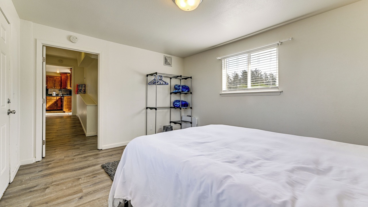 Photo of Bedroom in Crescent City North