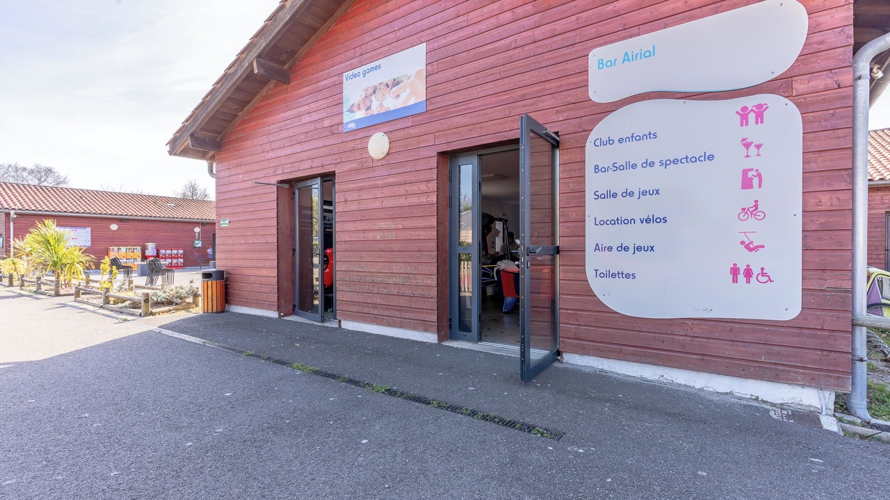 Photo of Outdoor in Gastes