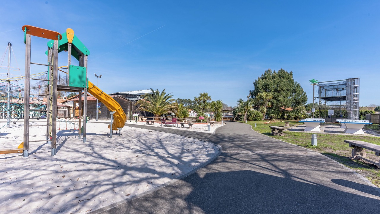 Photo of Others in Gastes