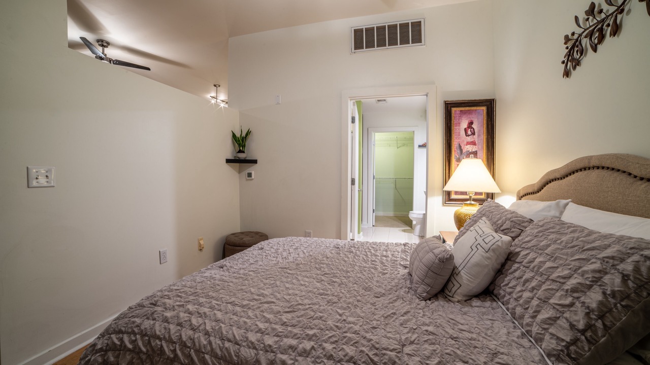 Photo of Bedroom in First Ward