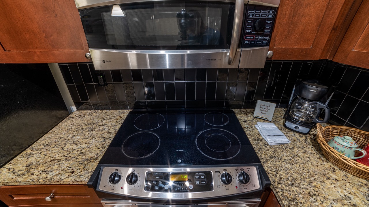 Photo of Kitchen in First Ward