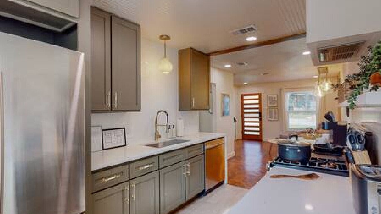 Photo of Kitchen in Central Arlington