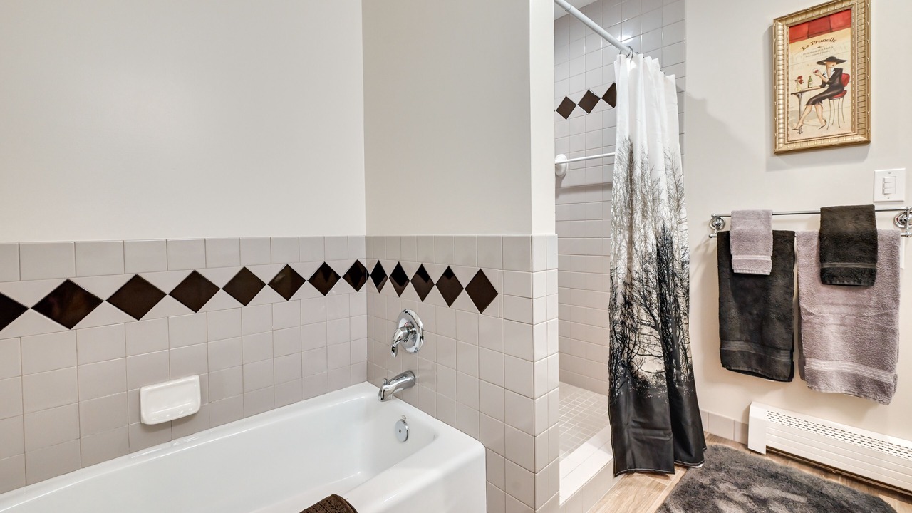 Photo of Bathroom in Killingworth