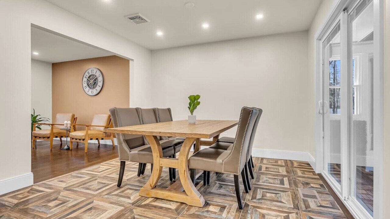 Photo of Others in Tallman