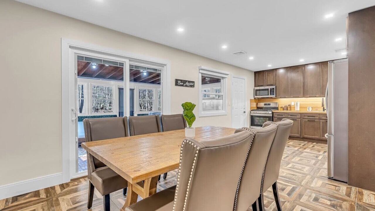 Photo of Others in Tallman