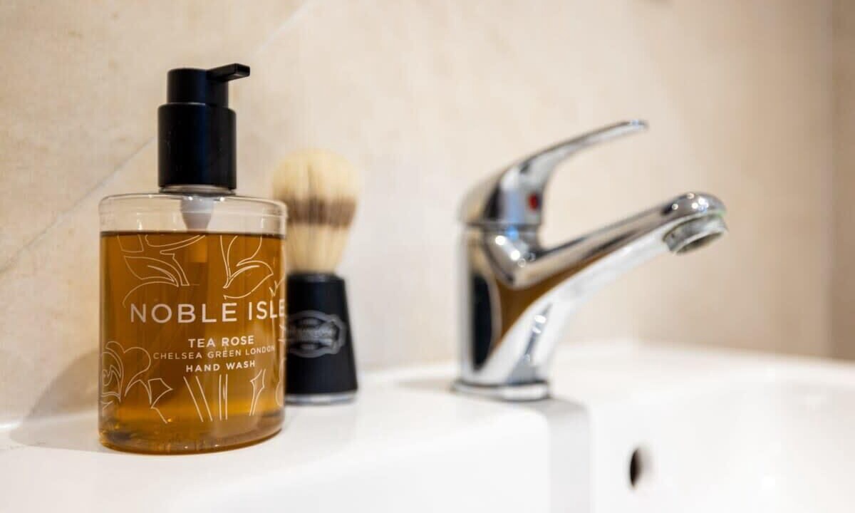 Photo of Bathroom in Courtfield