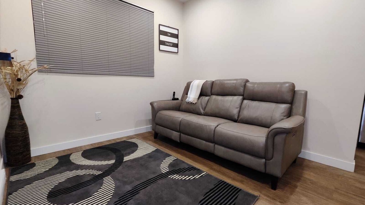 Photo of Livingroom in East Kildonan