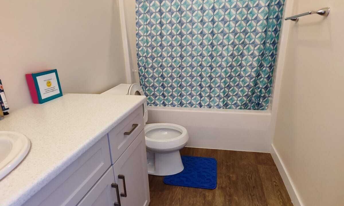 Photo of Bathroom in East Kildonan
