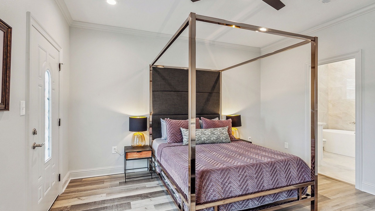 Photo of Bedroom in Tulane - Gravier