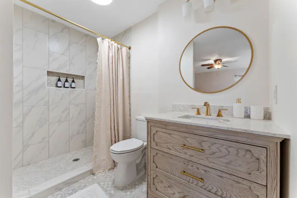 Photo of Bathroom in Live Oak
