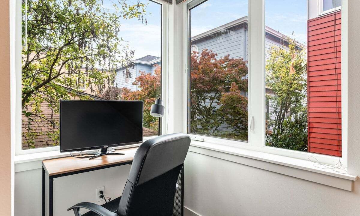 Photo of Others in Eastlake