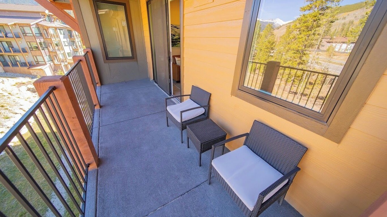 Photo of Outdoor in Lakeside Village