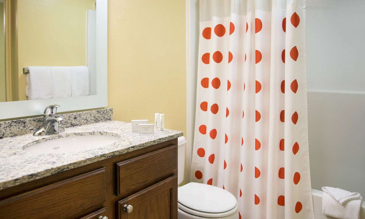 Photo of Bathroom in Shea Business Park