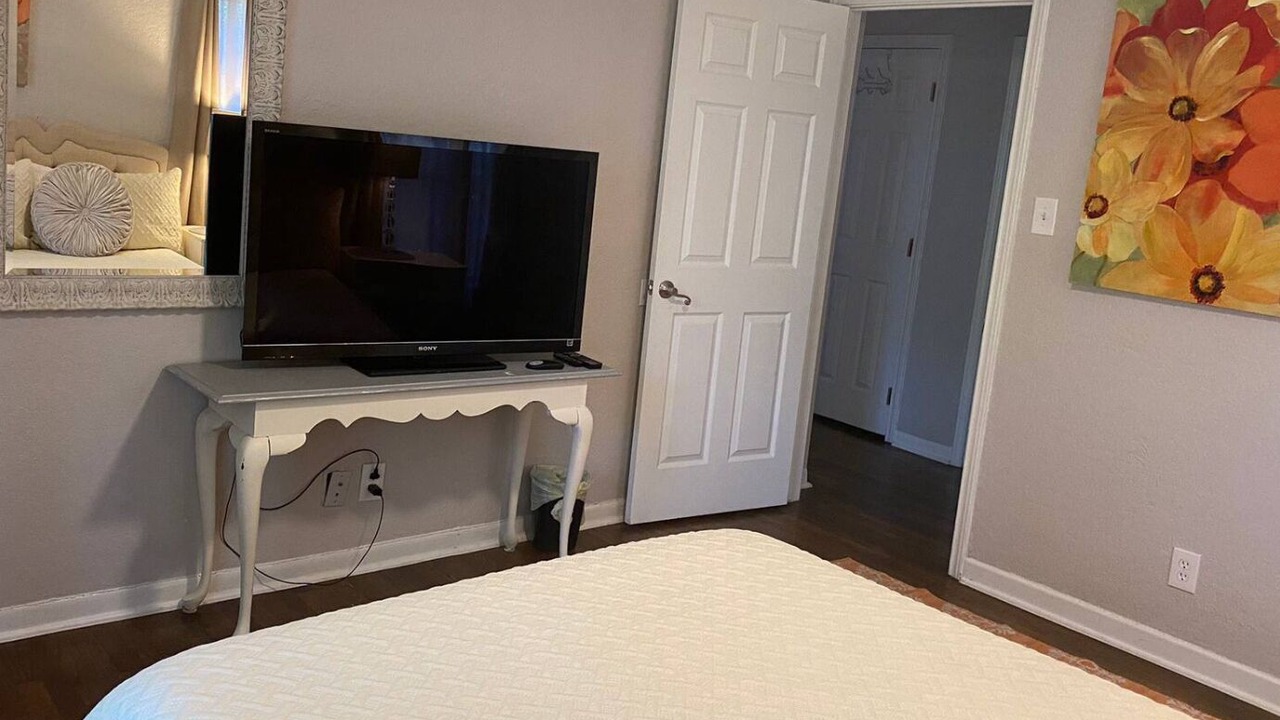 Photo of Bedroom in Uptown
