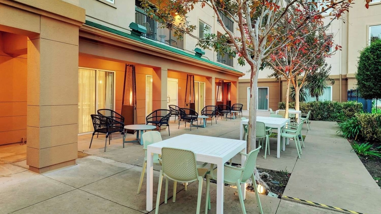 Photo of Outdoor in Oyster Point