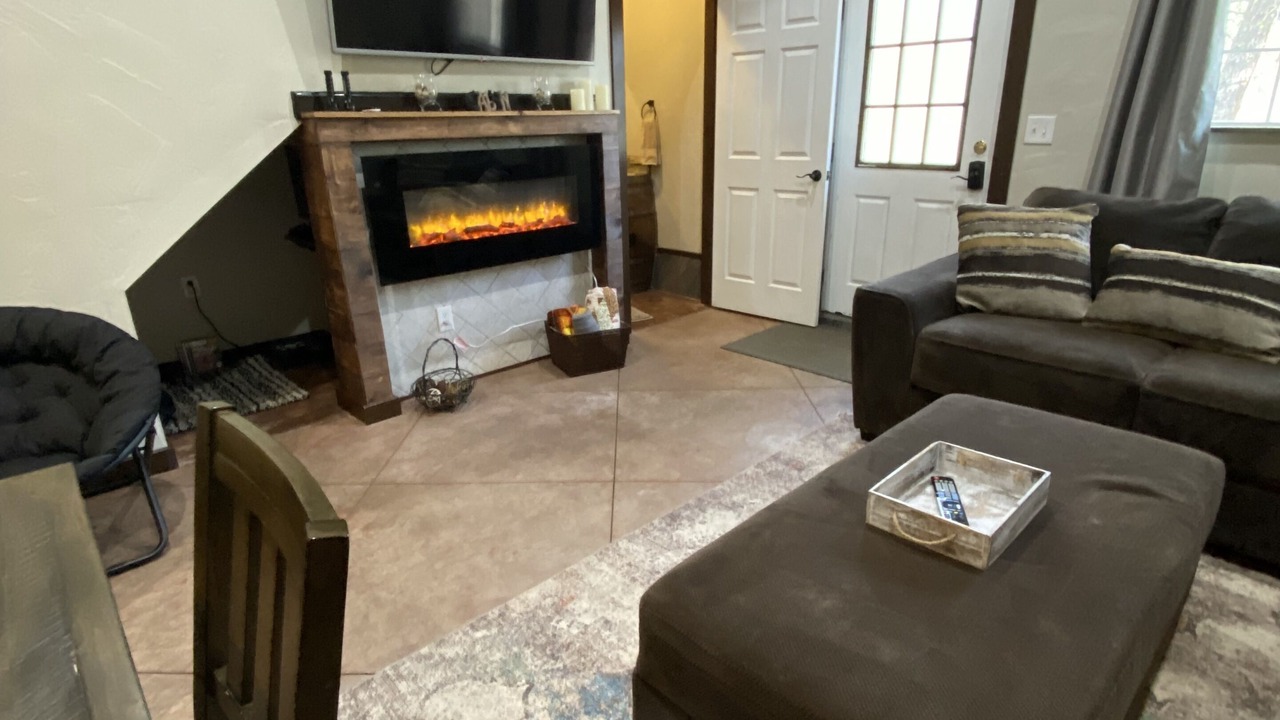 Photo of Livingroom in Garden Valley