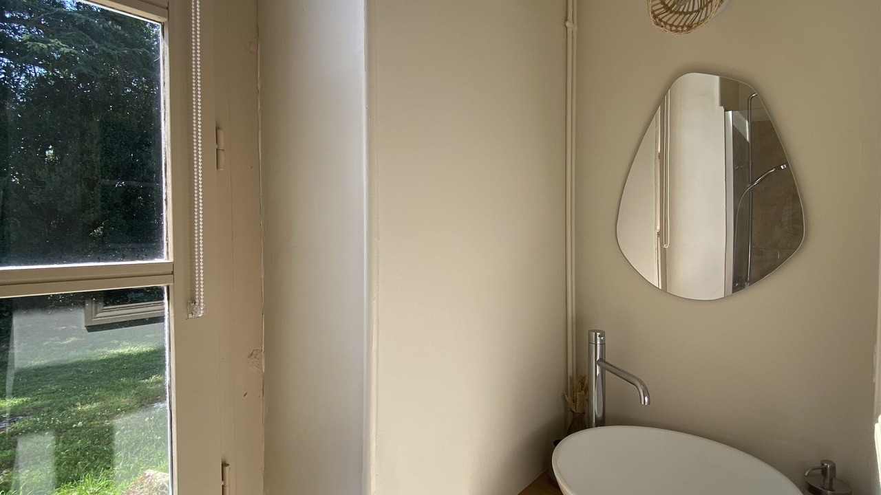 Photo of Bathroom in Valence-sur-Baise
