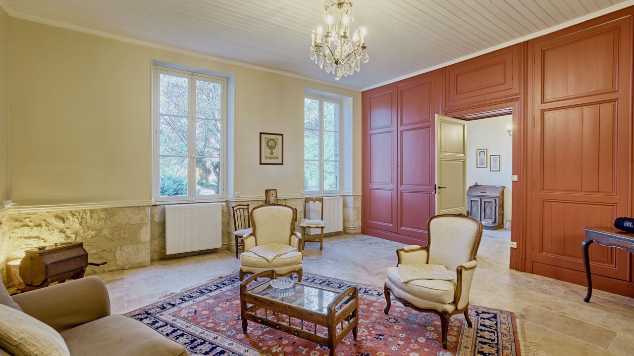 Photo of Livingroom in Valence-sur-Baise