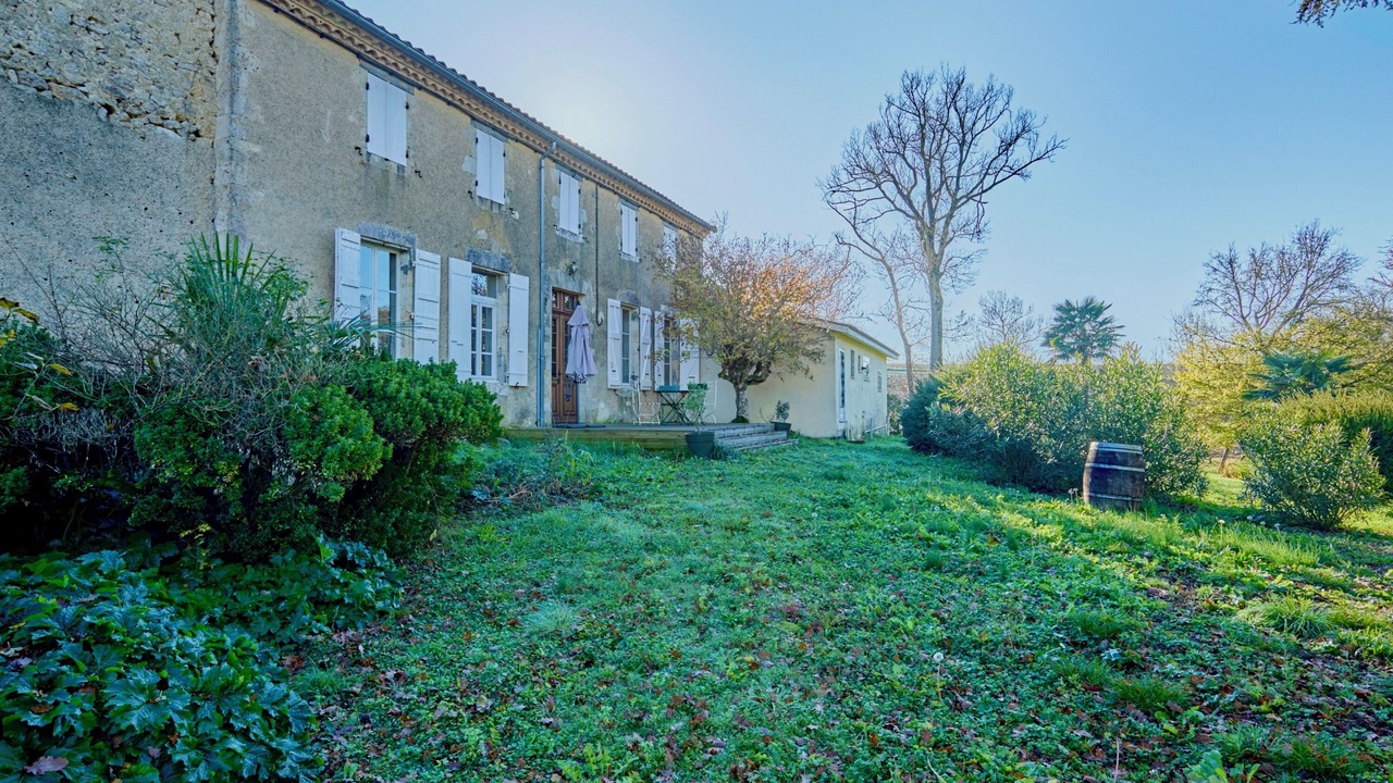 Photo of Outdoor in Valence-sur-Baise