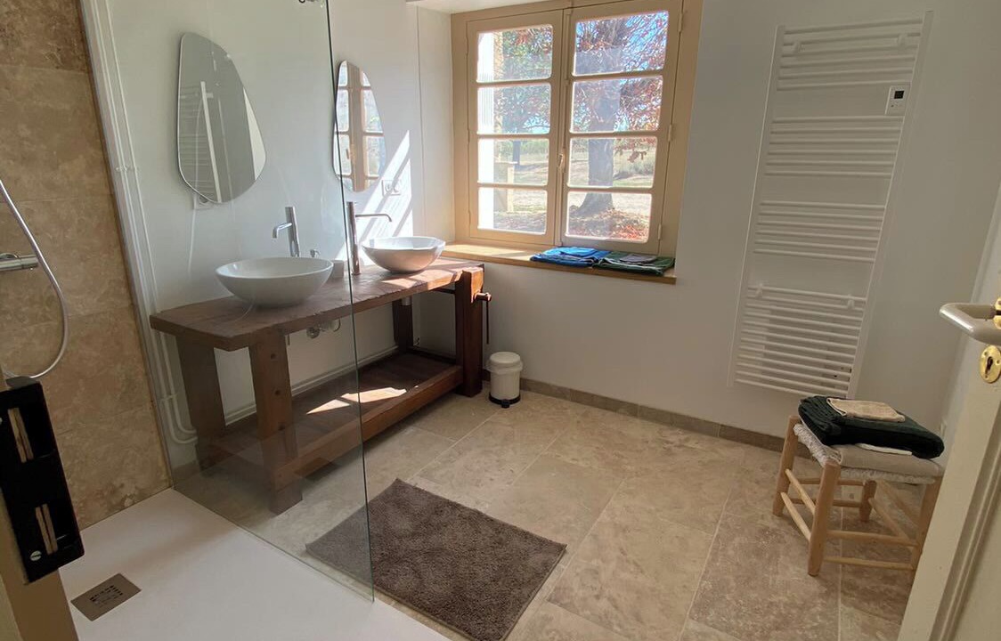 Photo of Bathroom in Valence-sur-Baise