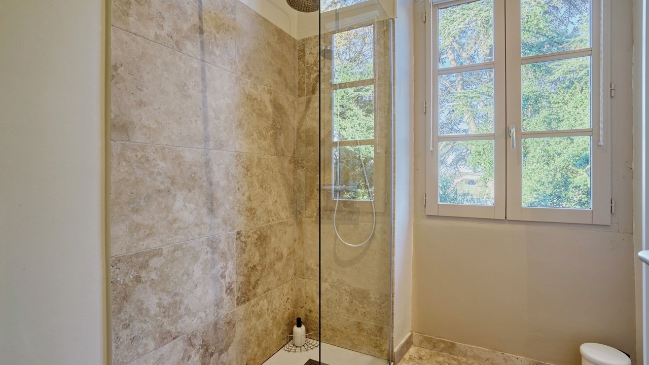 Photo of Bathroom in Valence-sur-Baise