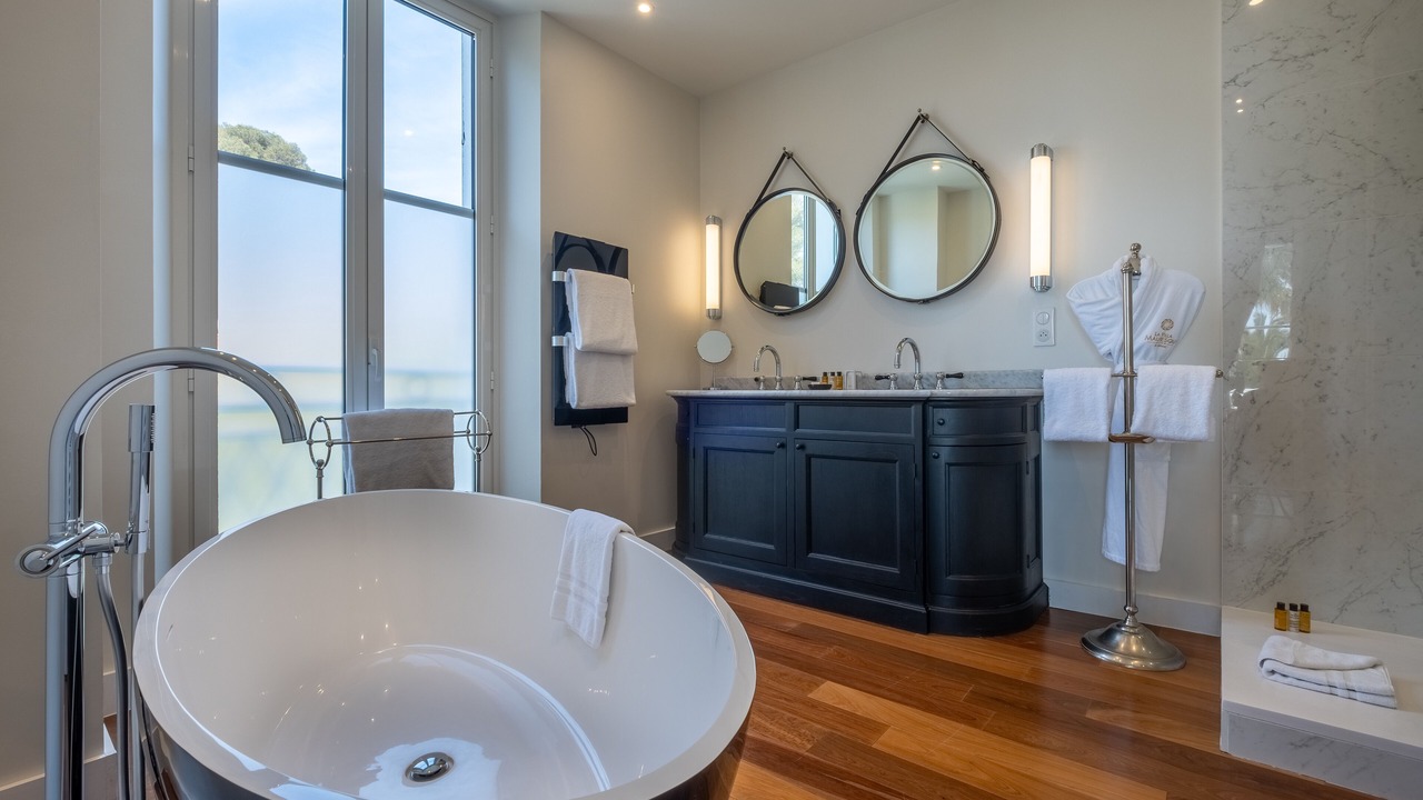 Photo of Bathroom in Boulouris-sur-Mer