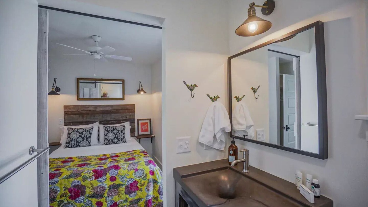 Photo of Bathroom in The Old Commons