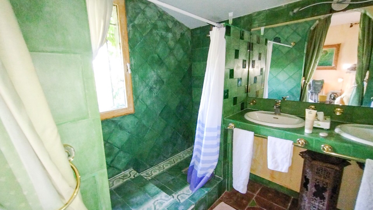 Photo of Bathroom in Nord