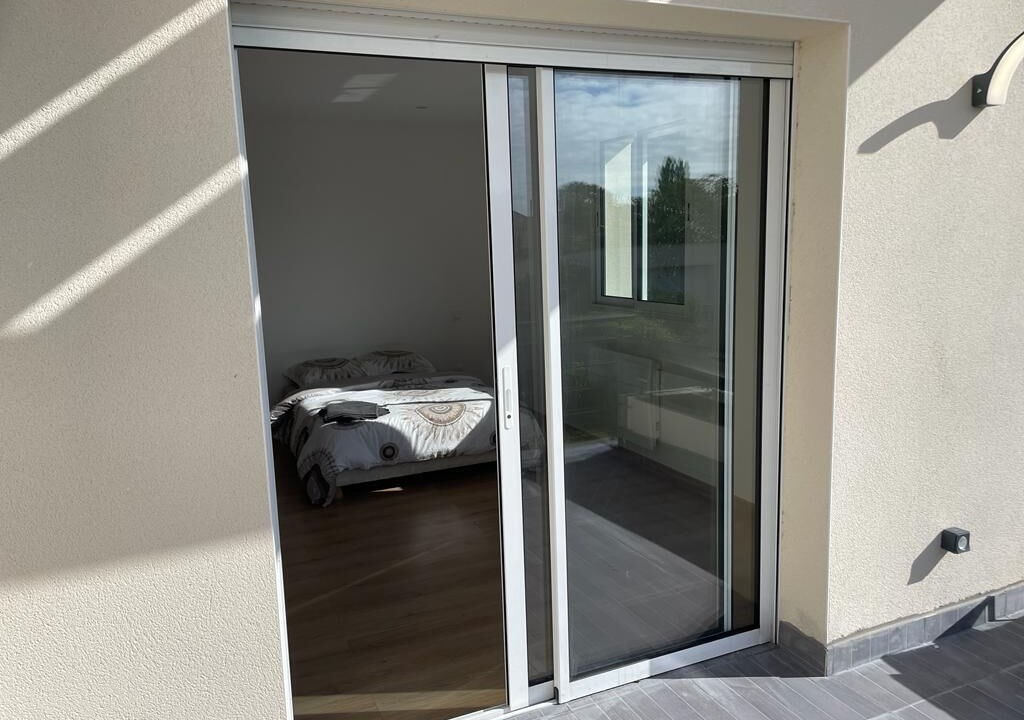 Photo of Outdoor in Sainte-Genevieve-des-Bois