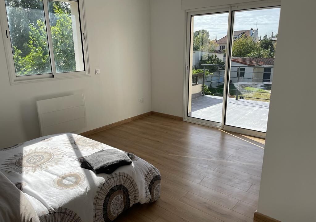 Photo of Bedroom in Sainte-Genevieve-des-Bois